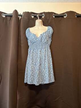 Love Tree Blue Floral Smocked Waist Puff Sleeve Mini Dress